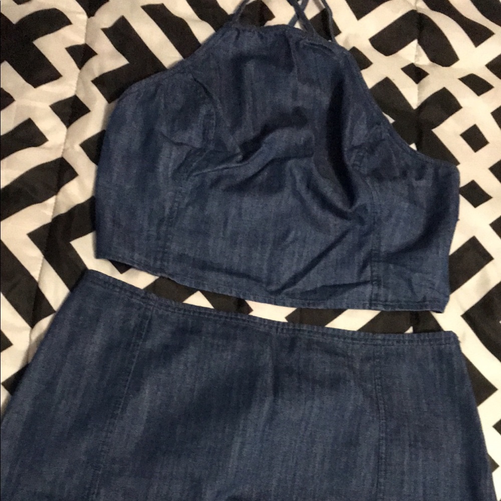 Hollister crop set
